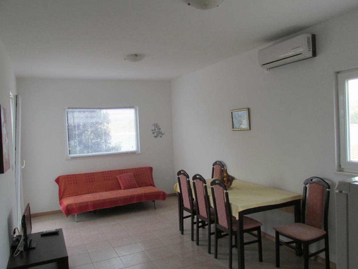 Sunny Apartman Pajdek Sevid Εξωτερικό φωτογραφία